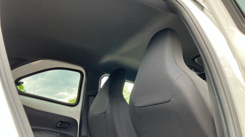 Toyota Aygo X 1.0 VVT-i Edge 5dr Petrol Hatchback